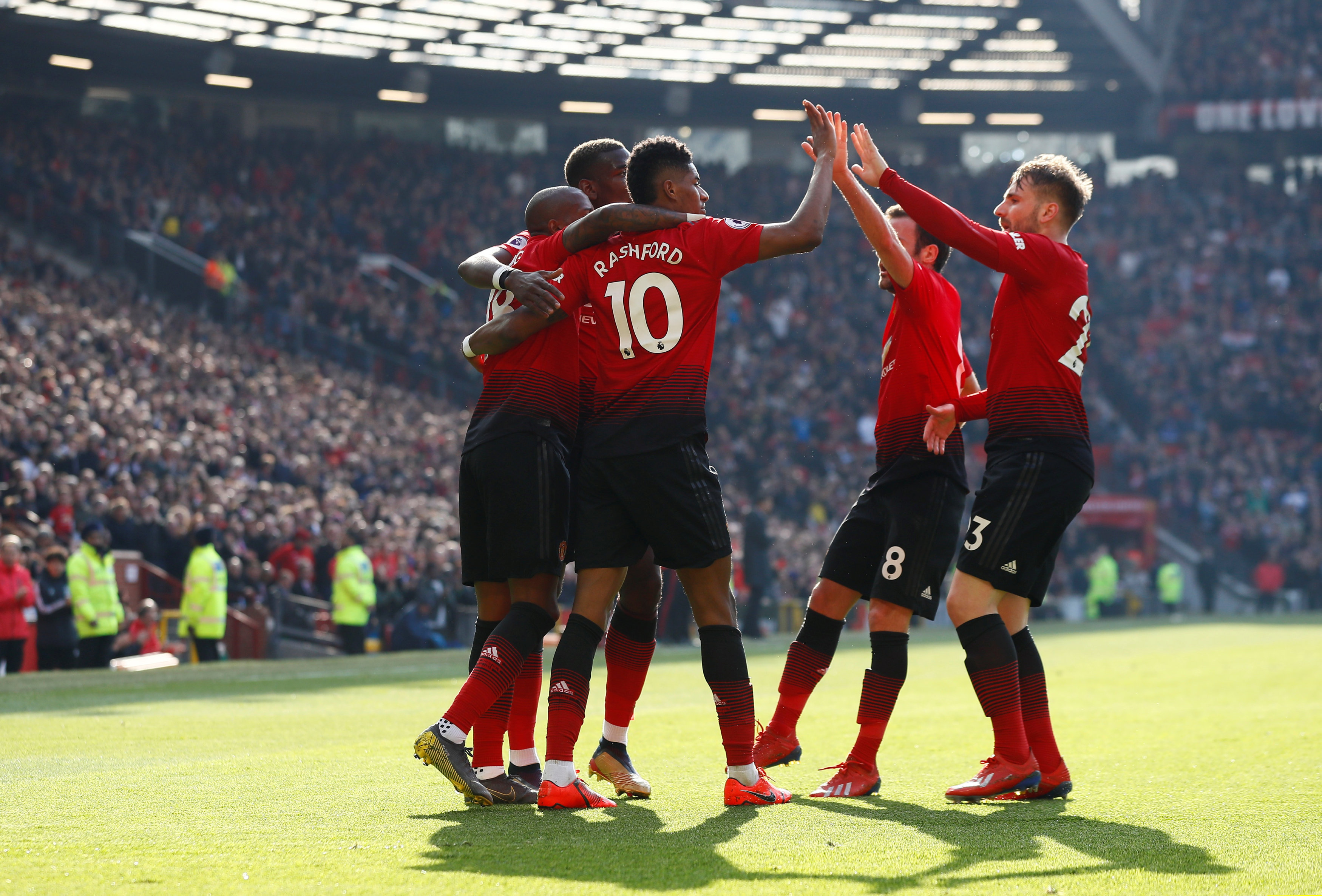 时戛然而止 时戛然而止