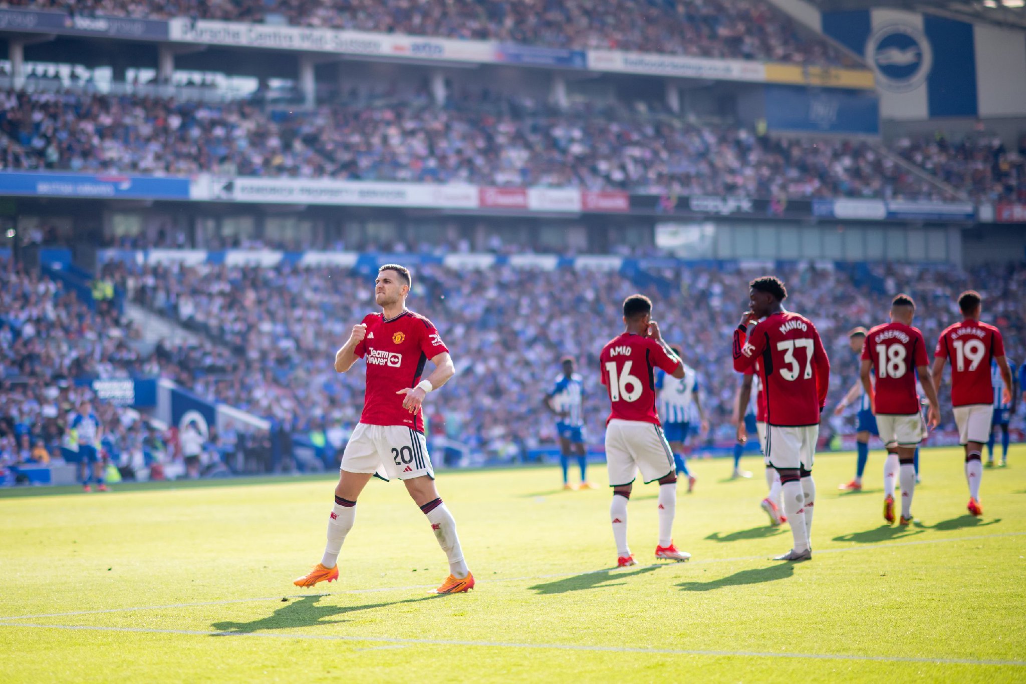 帮助他在赛 帮助他在赛